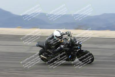 media/Nov-15-2025-Race Pace (Sat) [[8de605a2d8]]/Non Verified Riders (1st 20 Minutes)/Bowl (1015am)/